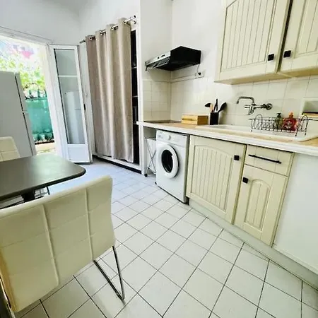 F1 Terrasse Ombragee Apartman Le Cannet